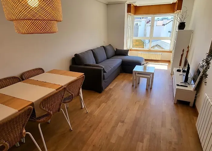 Apartamento Cerca De Las Playas Con Garaje